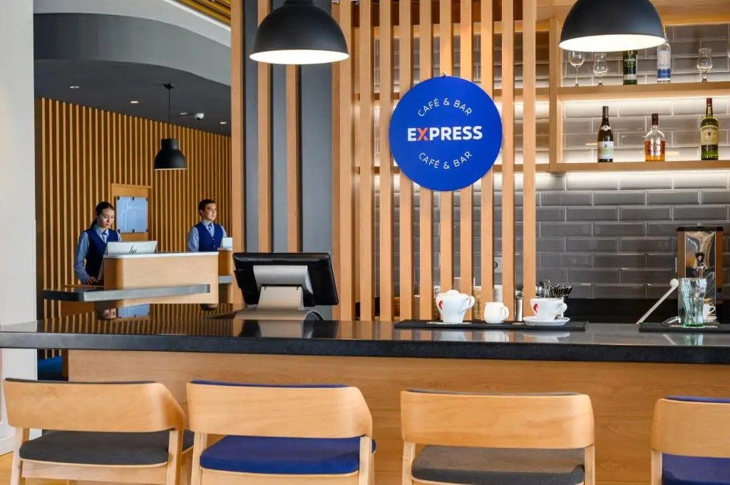 Holiday Inn Express Almaty, Алмати, Казахстан мініатюра 15