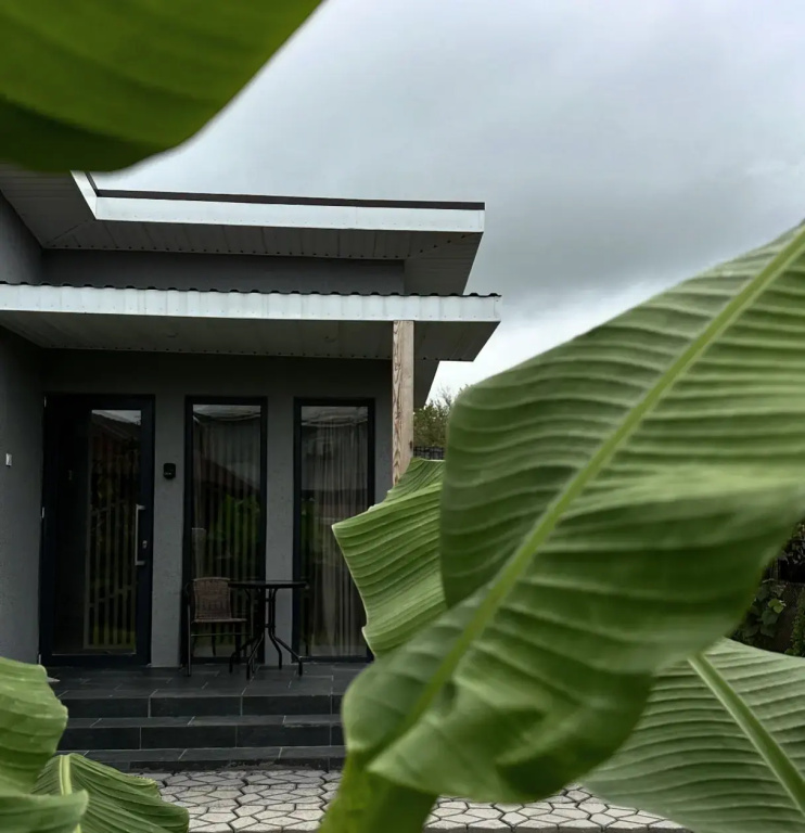Uyut Apartments