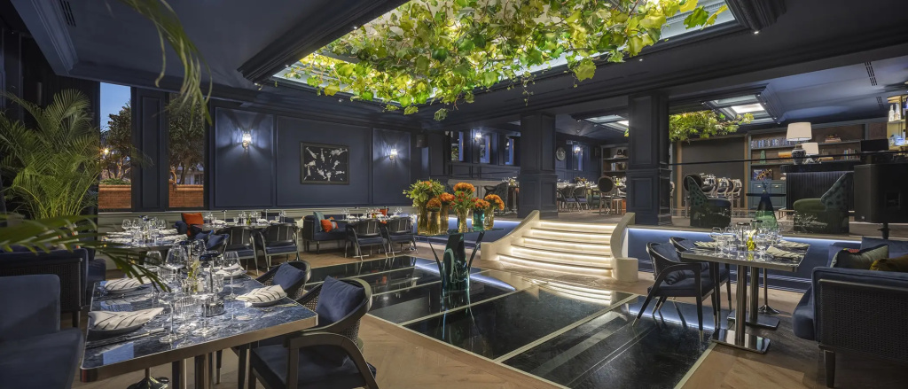 Отель Komana Hotel Binbirdirek в Стамбуле