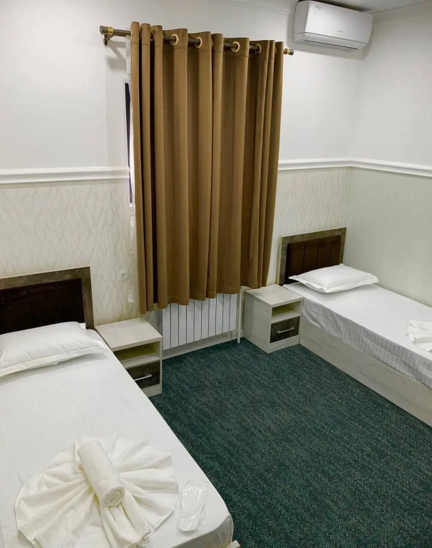 Standard Double room with view (twin beds)