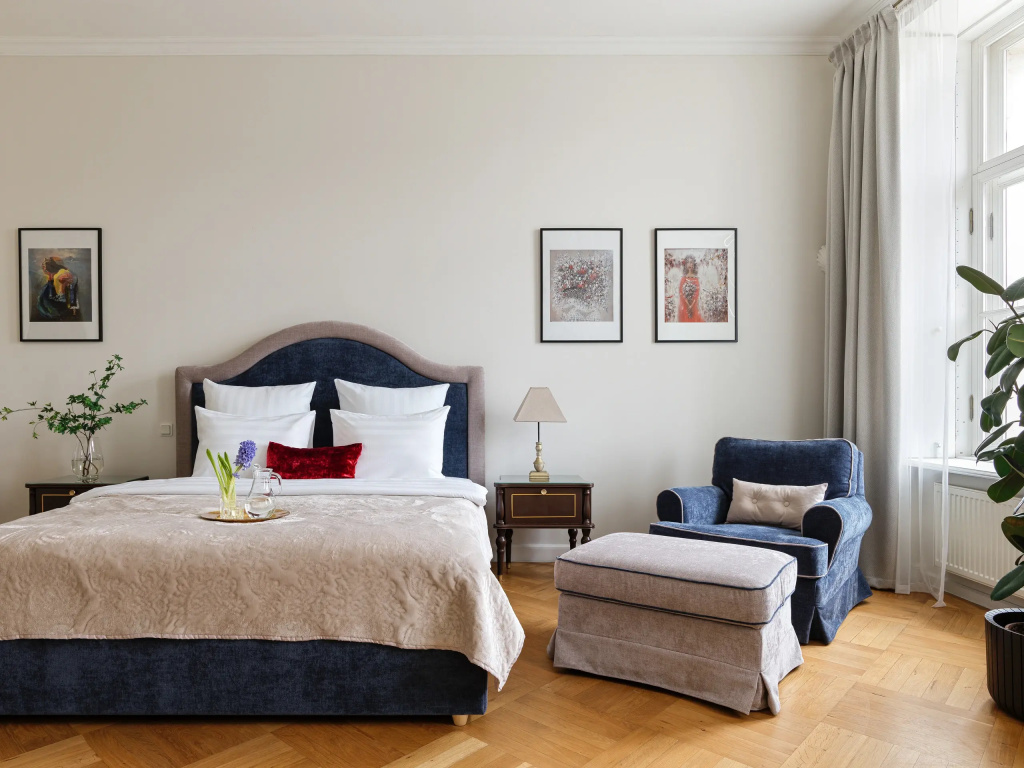 Апартаменты Minin Apartments с видом на Фонтанку 180 кв.м. — фото