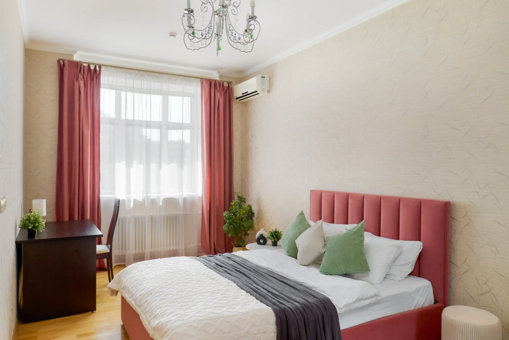 Апартаменты SUNVILLES Новенькие рядом с метро — фото