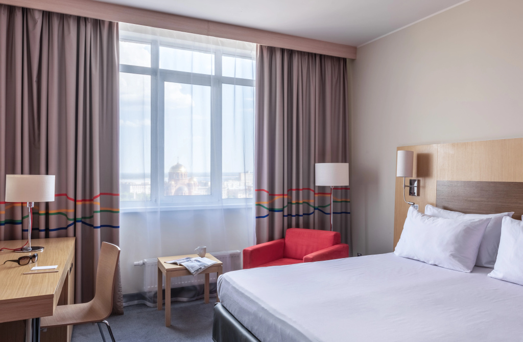 Cosmos Volgograd Hotel Room Type - Standard Double room with city view full double bed