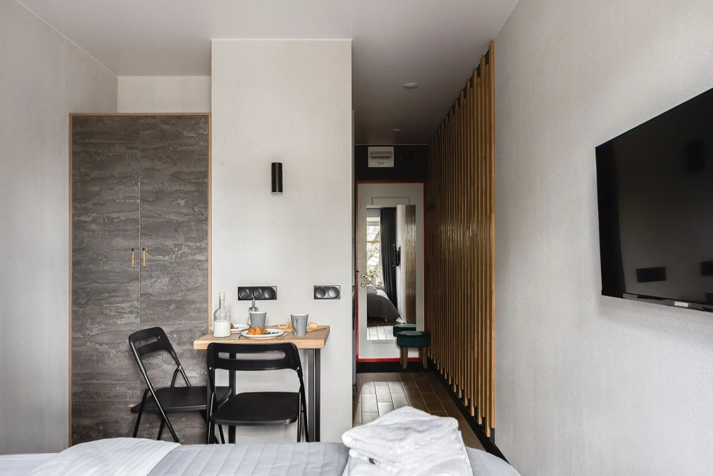 Апартаменты SMART LOFTS | Stone | 5 мин от метро Бауманская | Исторический дом — фото