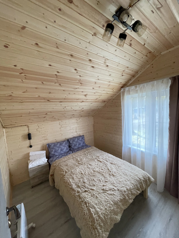 Пятиместный коттедж с 3 комнатами с красивым видом из окна в Нептун-2