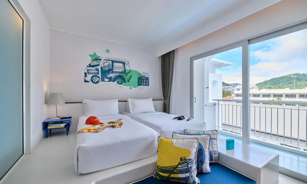 The Duo - Deluxe Double room with balcony (twin beds)