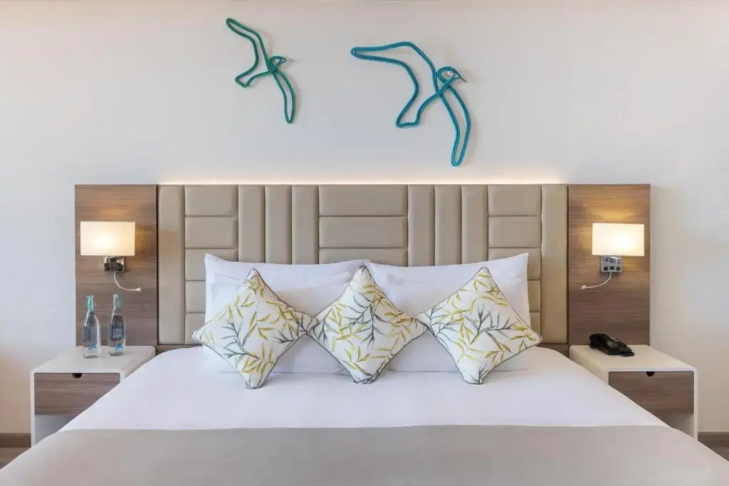 1 Bedroom Suite Sea View