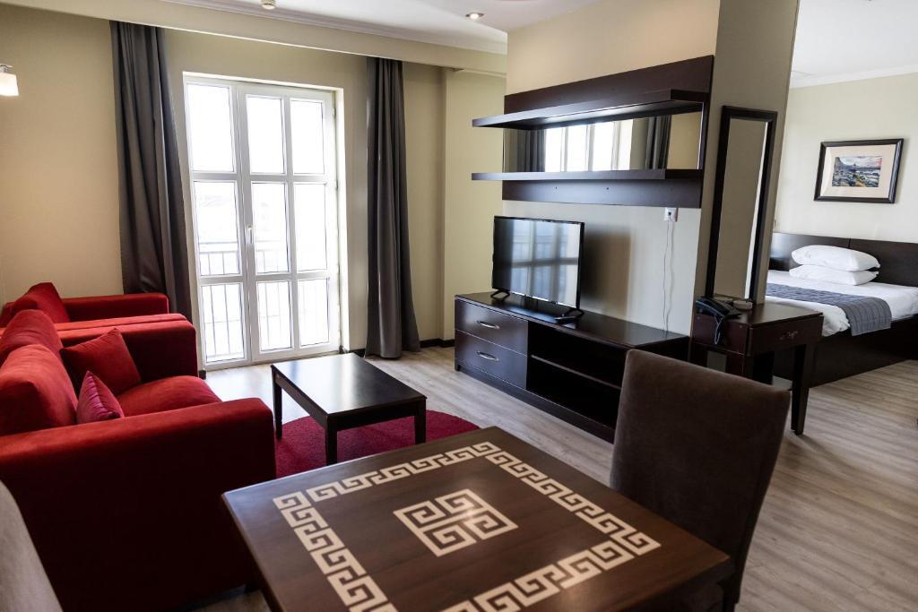 Апартаменты с балконом в Chagala Hotel Aktau