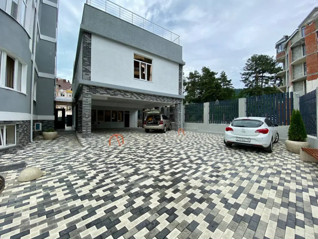 гостиница лариса адлер. вальмонт краснодар. крымская 65 анапа. радуга село агой. алсанджак северный кипр.