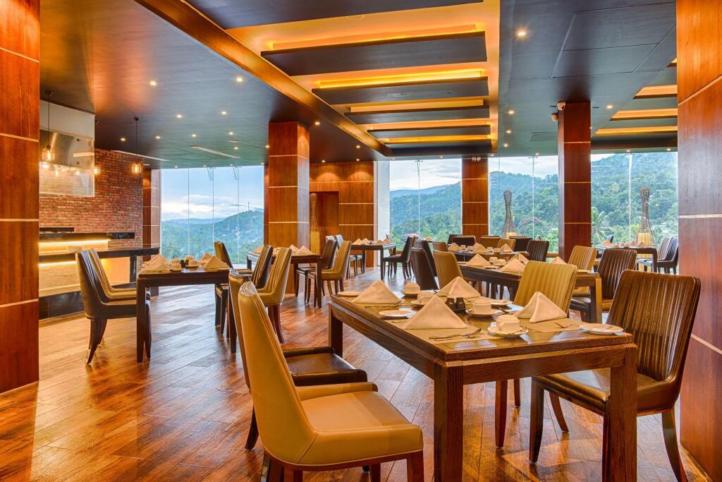 The Golden Crown Hotel