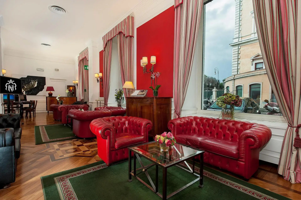 Lobby & Reception