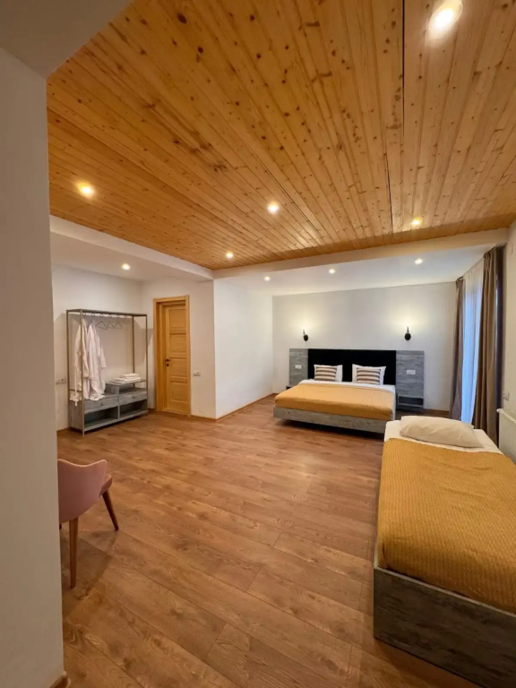 Classic Family room with balcony and with mountain view