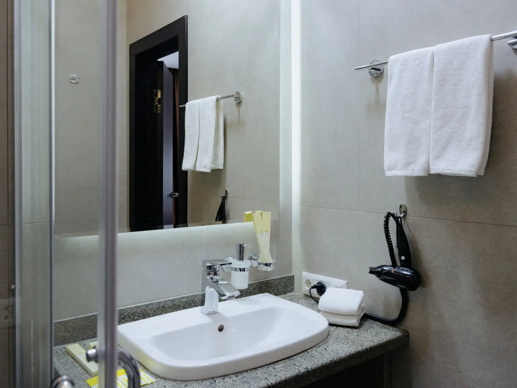 Двухместный номер Large (двуспальная кровать) в City Stay