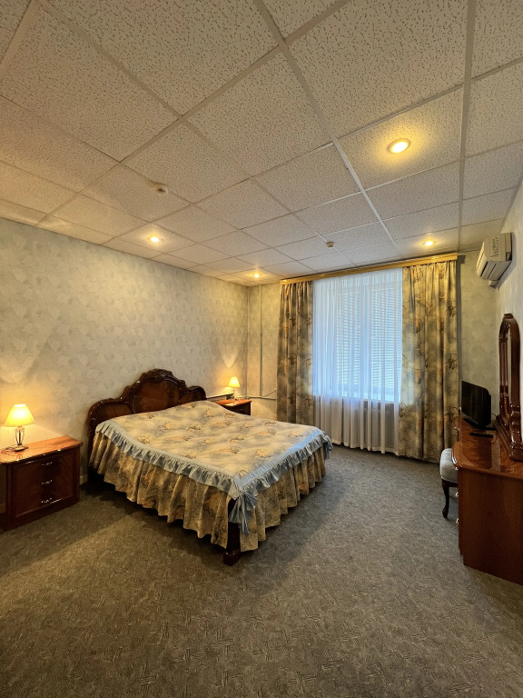 Metallurg Hotel Room Type - 2 Rooms Premium Double room full double bed
