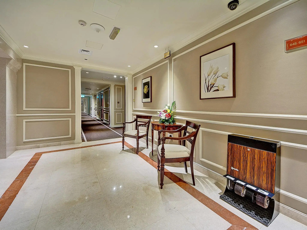 Royal Ascot Hotel - Général