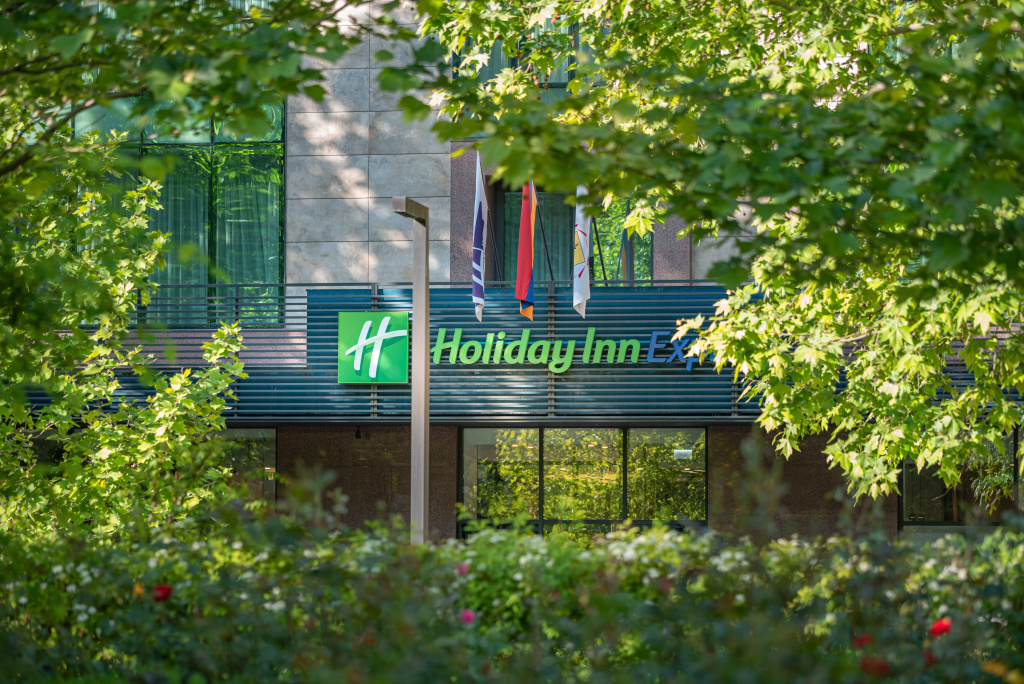 Holiday Inn Express - Yerevan by IHG — фото