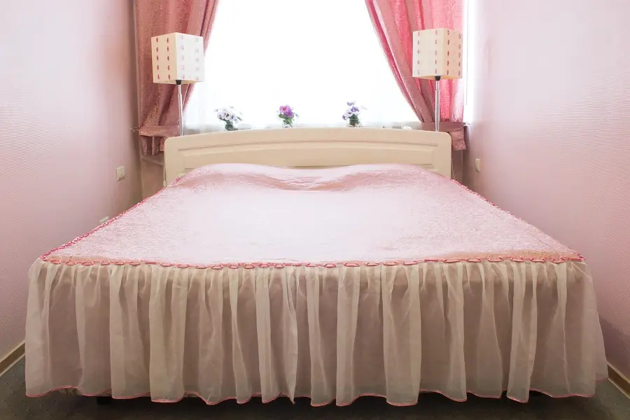 Romantic Double room (full double bed)