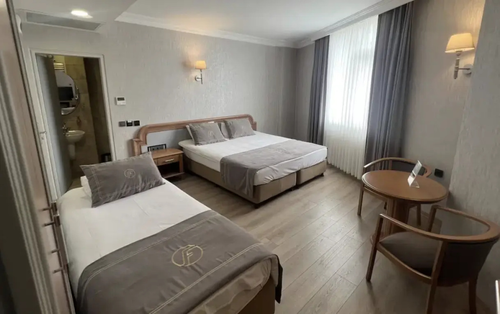 Deluxe room