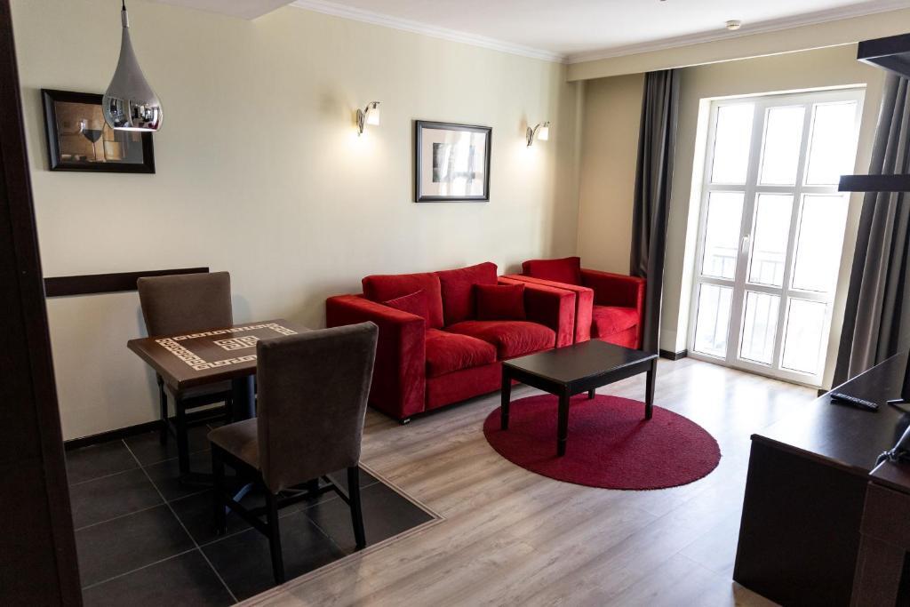 Апартаменты с балконом в Chagala Hotel Aktau