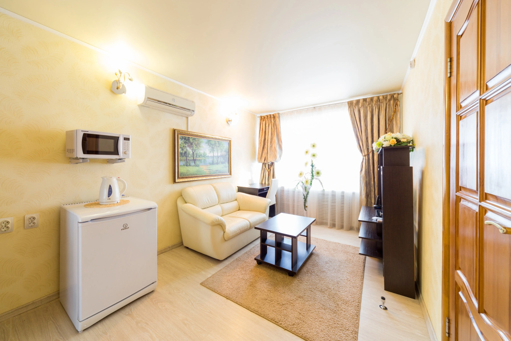 Elit Double room (full double bed)