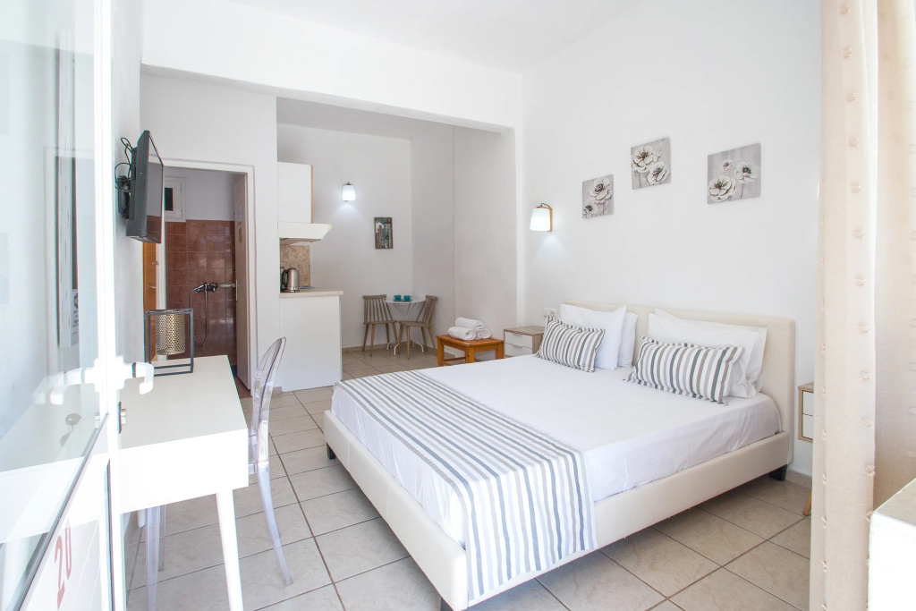 Comfort Double room (full double bed)