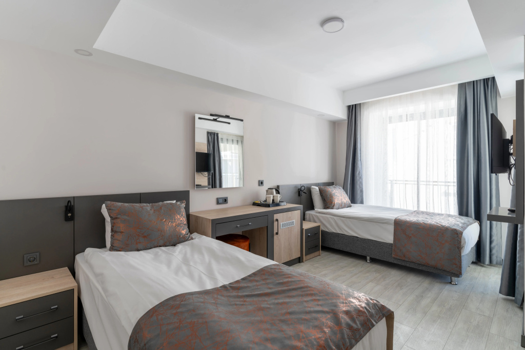 Deluxe Double room with view (twin beds)