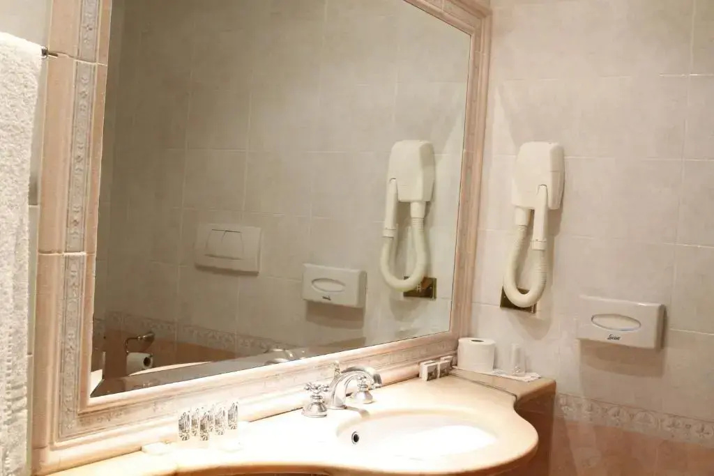 Hotel Pace Helvezia - Chambres