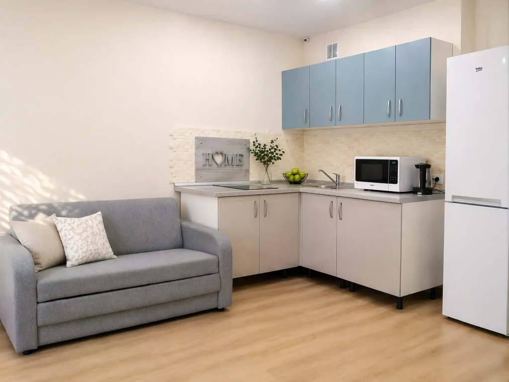 Отель Апартаменты СolorApartments - Родные просторы в Королёве