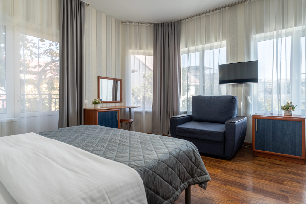 Fregat 2 Guest House Room Type - Deluxe room with courtyard view