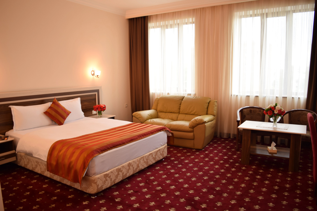 Deluxe Double room full double bed