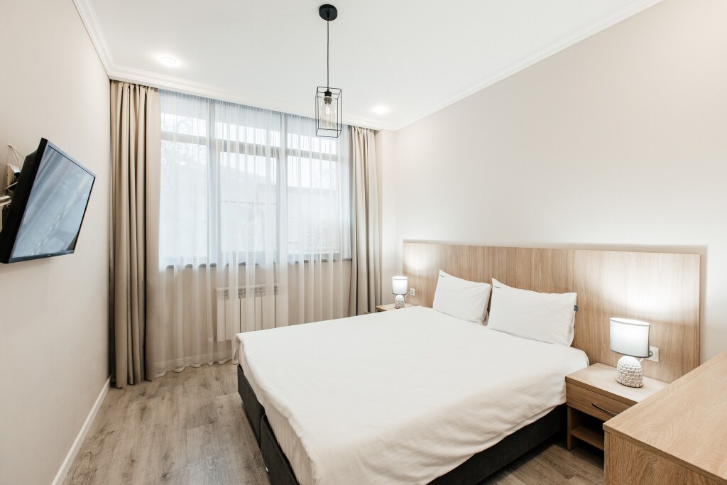 Апартаменты red apartments. Апартаменты red apartments