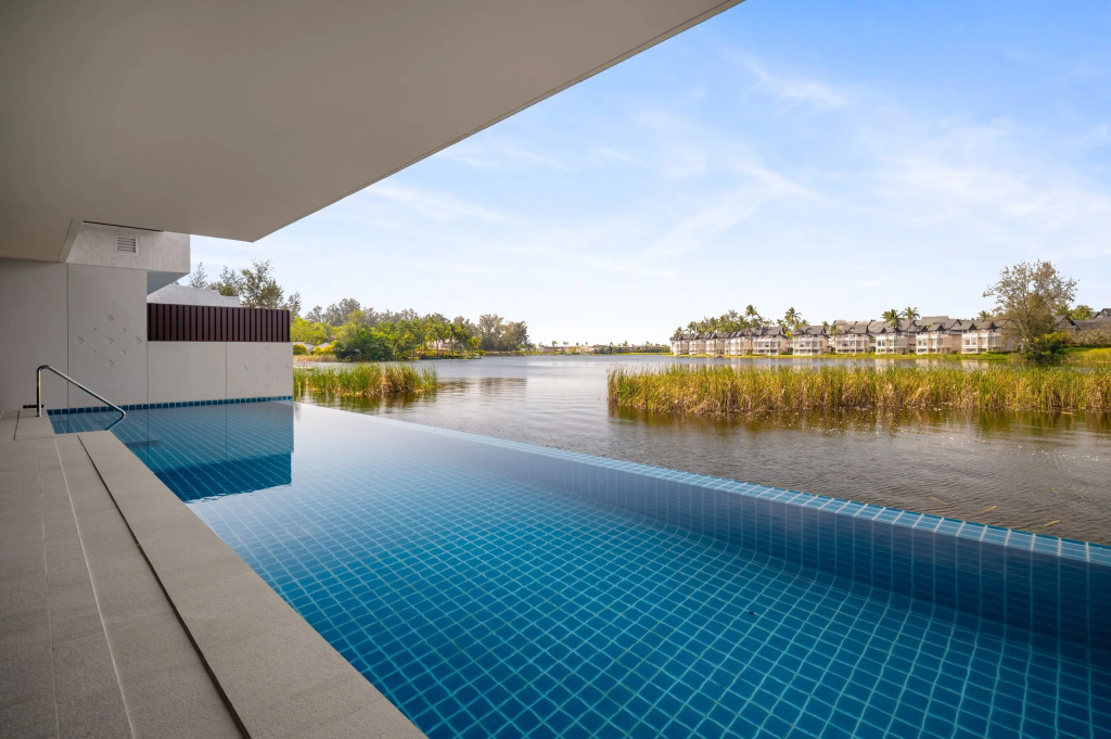Отель Апарт-отель Angsana Oceanview Residences Building 3 in Laguna by Banyan Living в Тхаланге