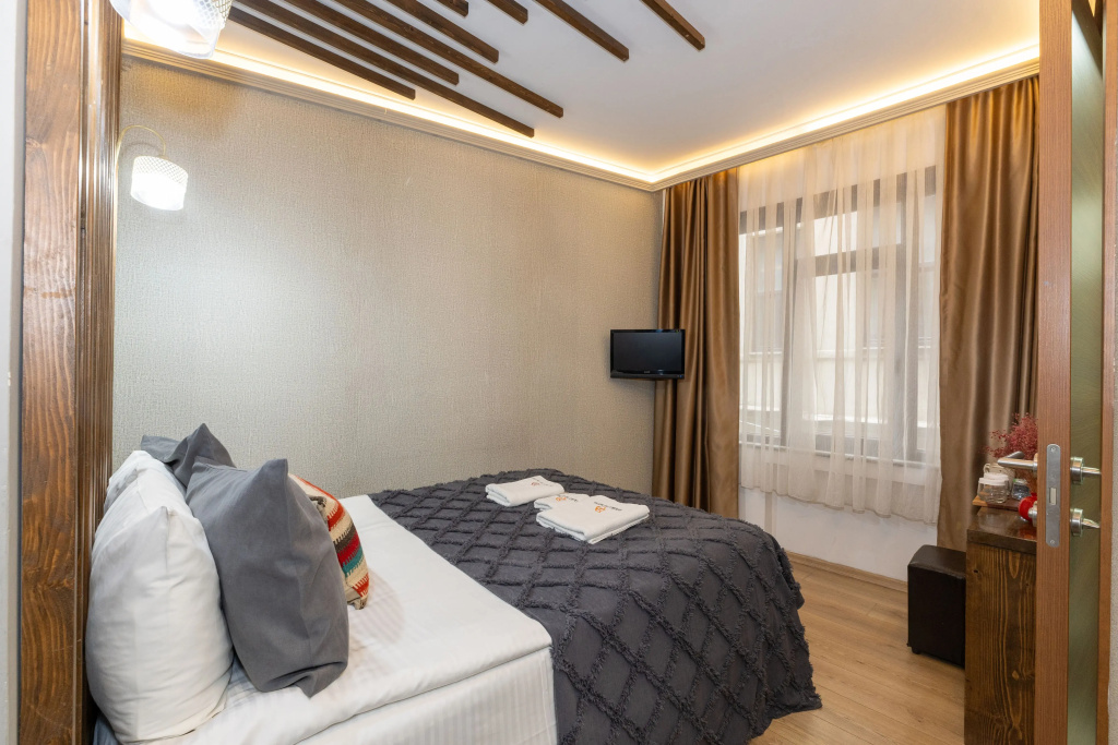 Deluxe room with city view
