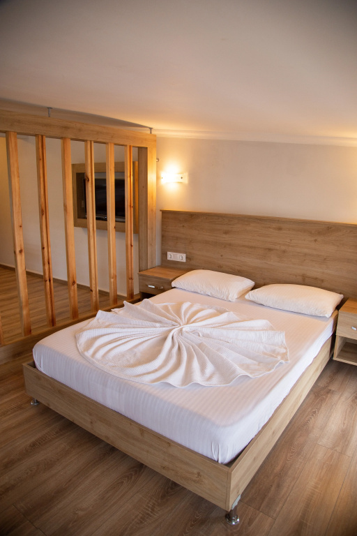 1 Bedroom Apartment with balcony
