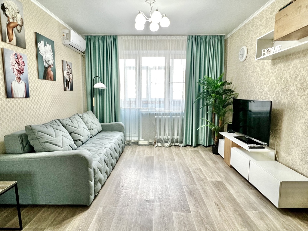 Flat 23. Квартира в Волгодонске. Снять квартиру Энтузиастов 35 Новокузнецк. Снять квартиру в Волгодонске посуточно в Старом городе.