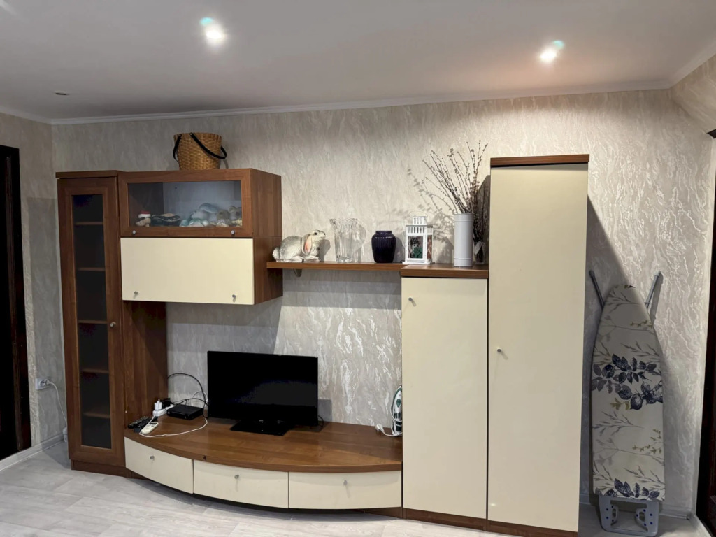 Апартаменты с 3 комнатами с красивым видом из окна в Как дома