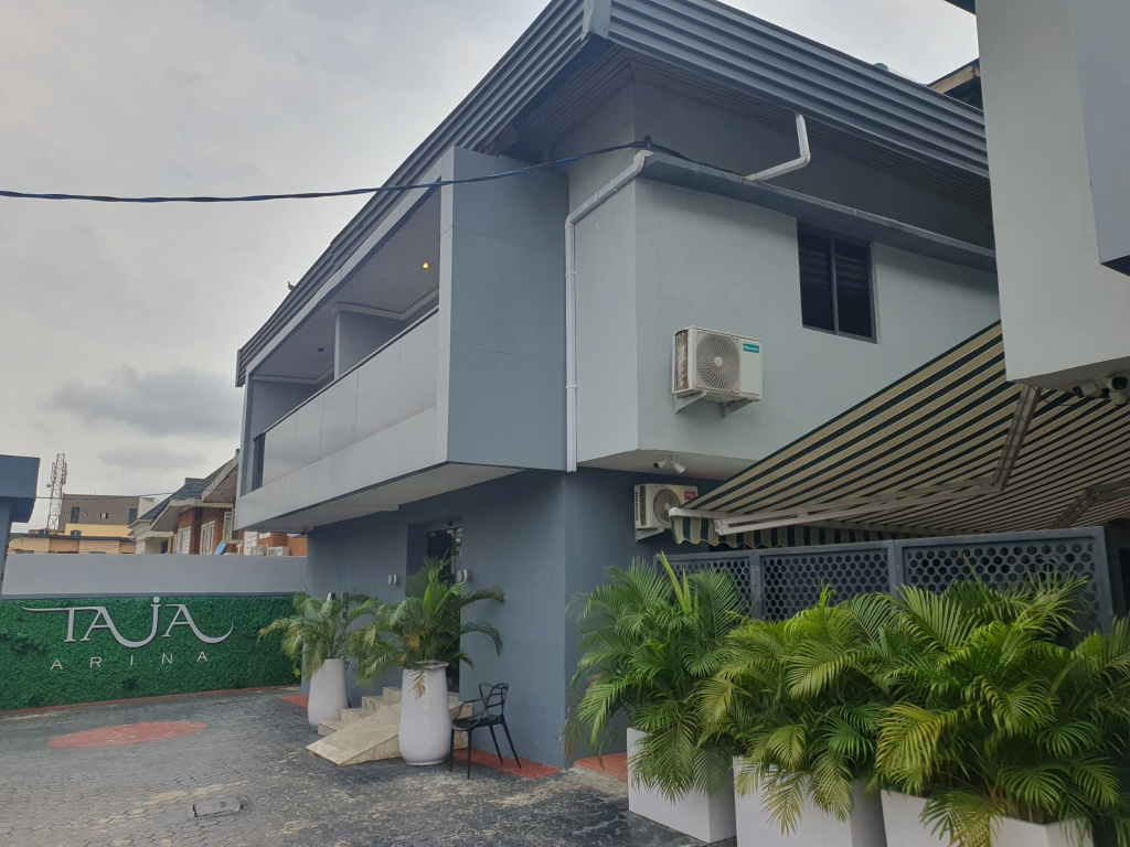 Отель BTT Homes and Suites — 2
