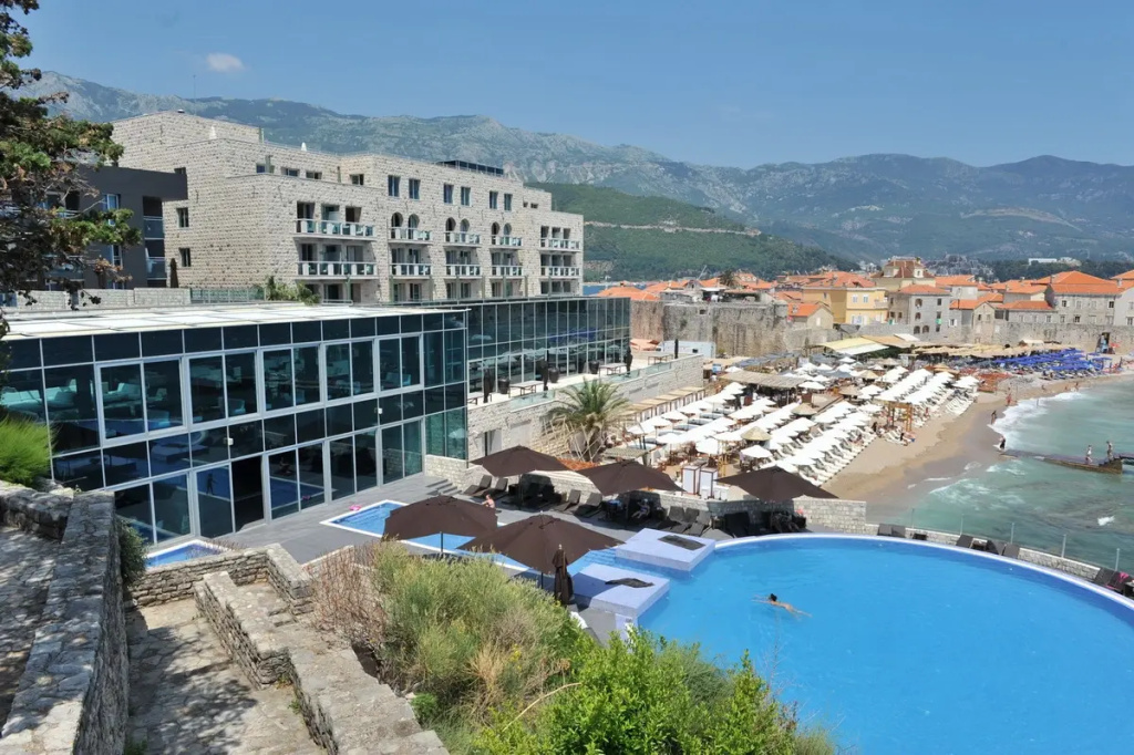 Курортный отель Avala Villas — фото