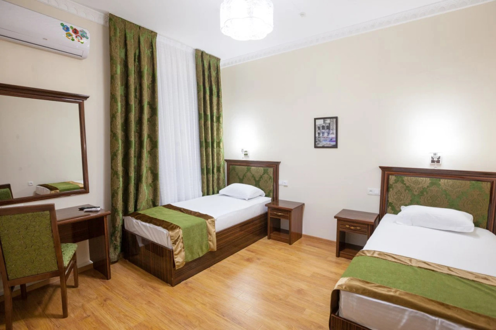 Standard Double room (full double bed)