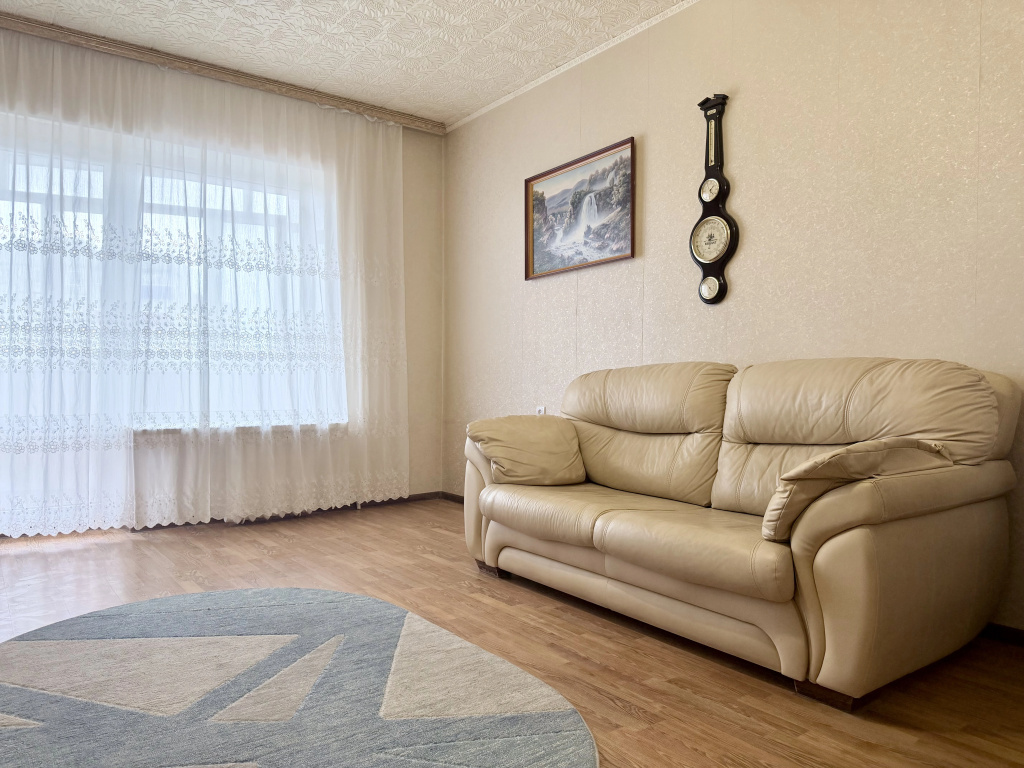 Квартира Красильникова 53 — 4