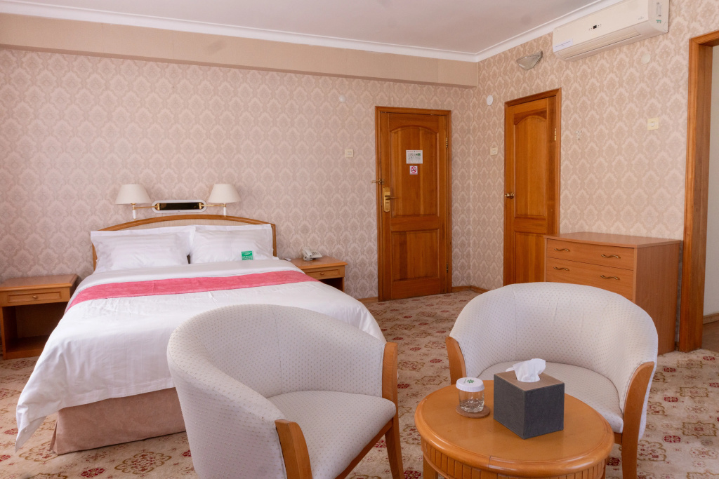 Continental Hotel - Général