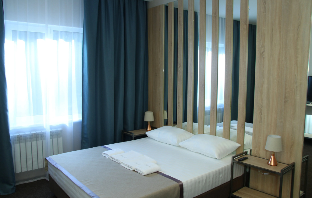 VEZENDORF HOTEL photo 1