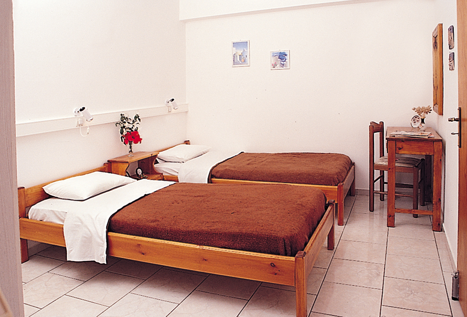 Minos Apartments