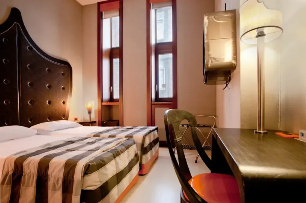 Superior Jacuzzi Double room (full double bed)