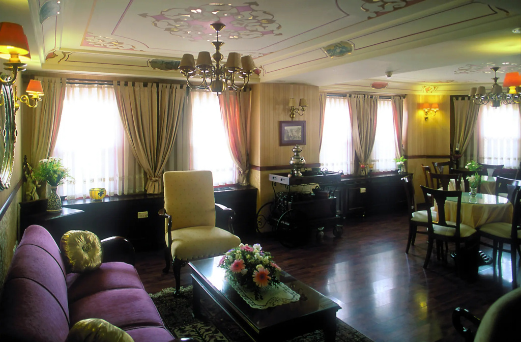 Hotel photo 8