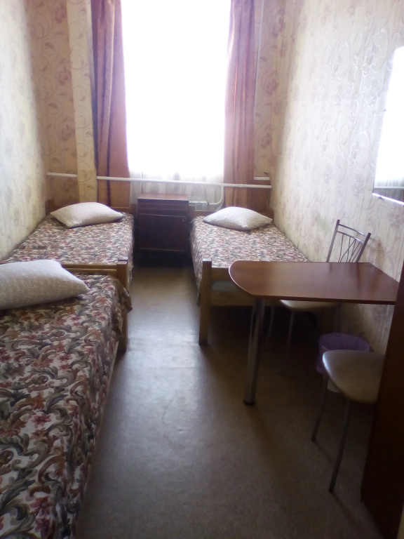 Economy Triple room