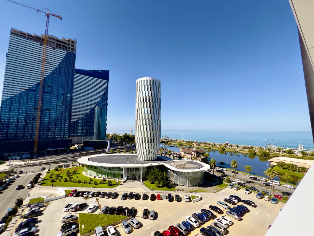 Alliance Palace S Vidom Na More I Poyuschie Fontany Apartments