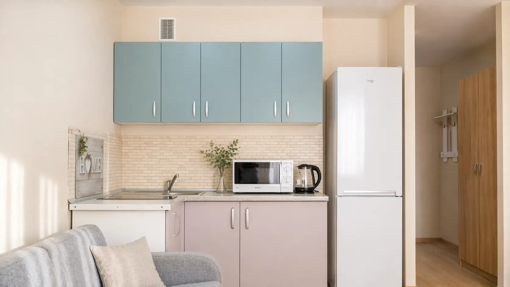 Отель Апартаменты СolorApartments - Родные просторы в Королёве