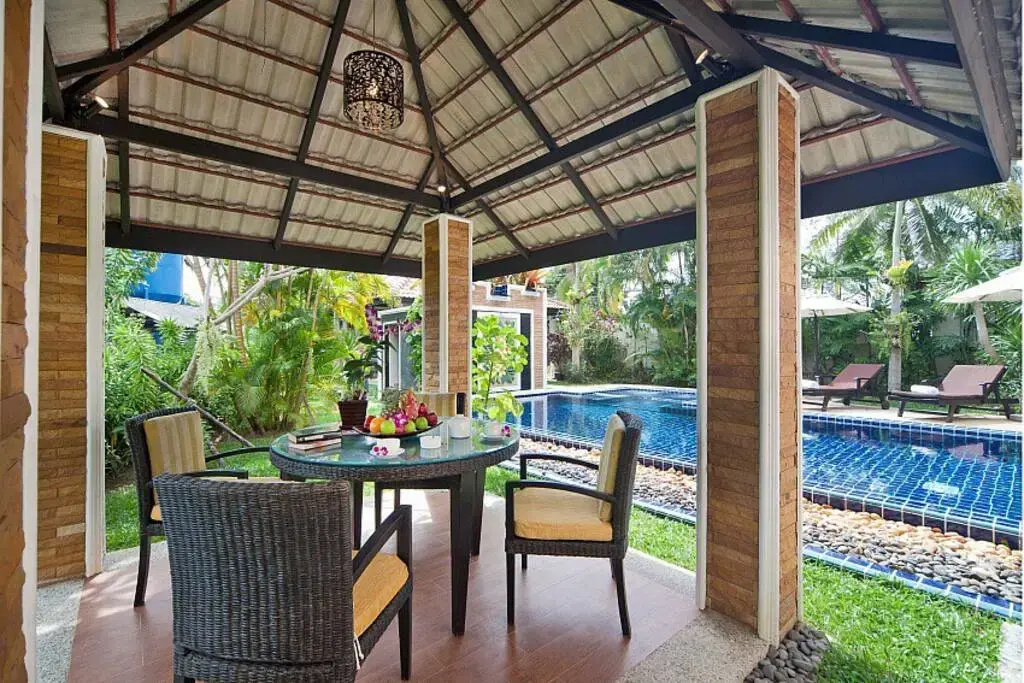Thai Pool Villa with Pool and Parking Villa