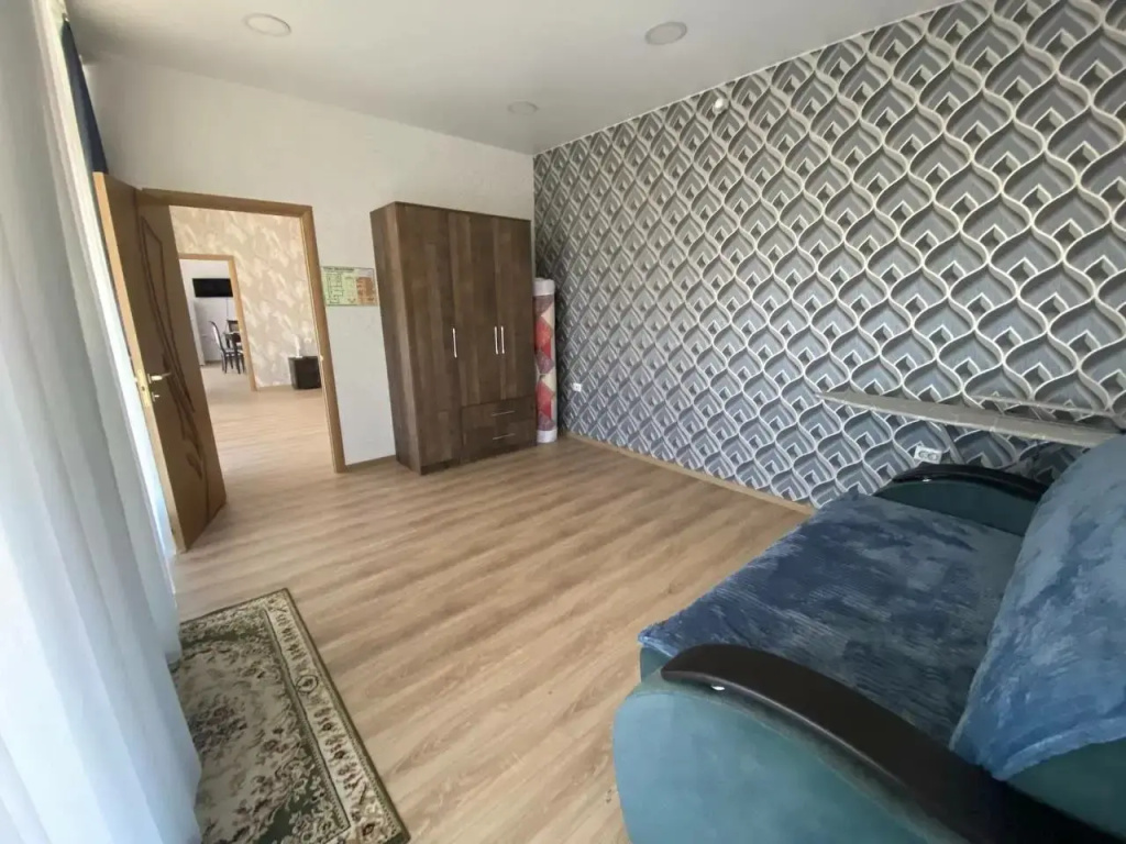 Deluxe Double room (full double bed)